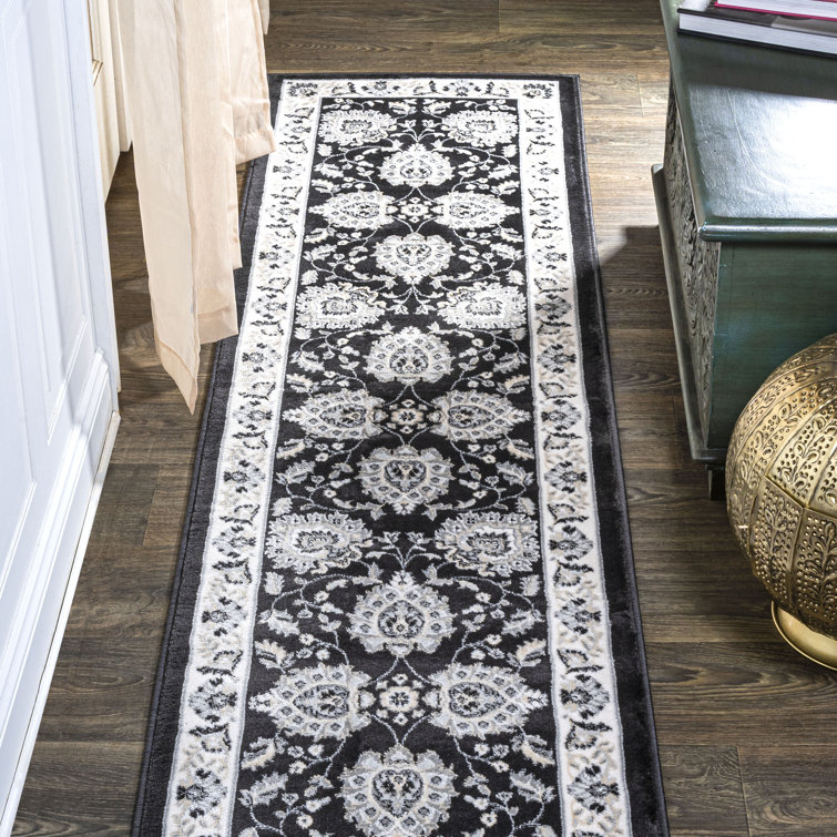 Yeghivart French Cottage Black/Cream Rug