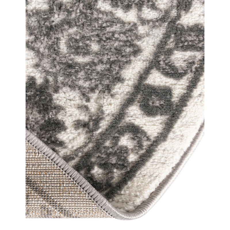 Musselman Rug, Round 5'1", White Gray