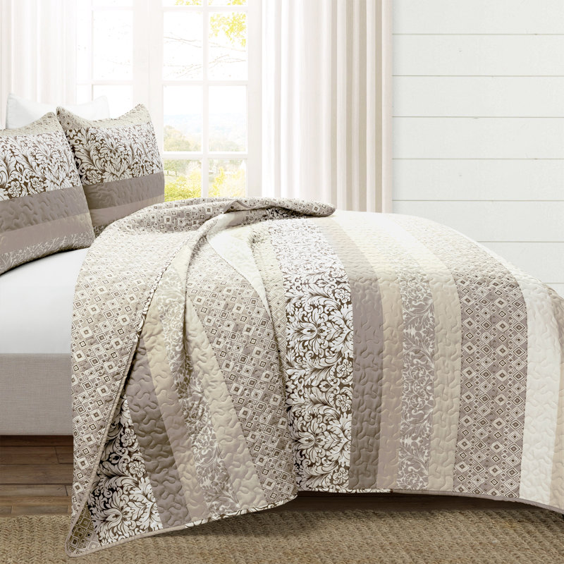 Boho Stripe Reversible Coverlet Set, King Quilt + 2 King Shams, Neutral