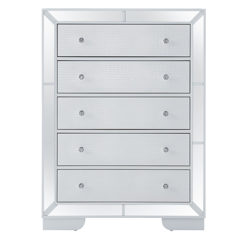 Elegant White 5-Drawer Glam Dresser with Dovetail Construction