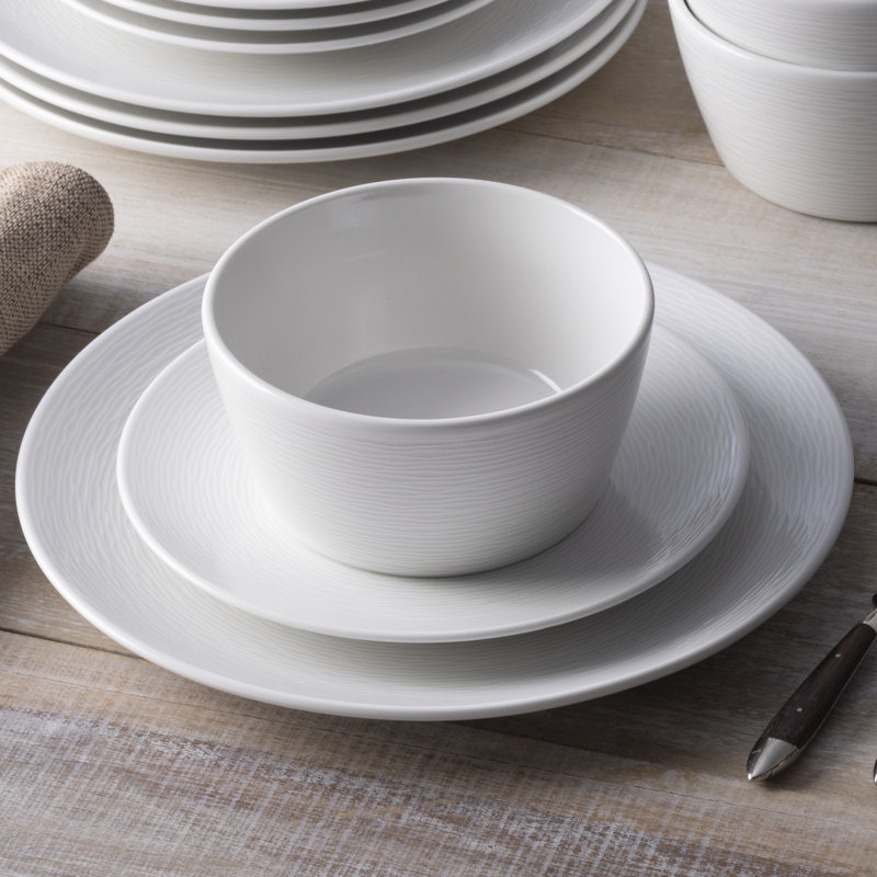 Noritake Colorscapes Swirl Coupe Dinner Plates, 11", White
