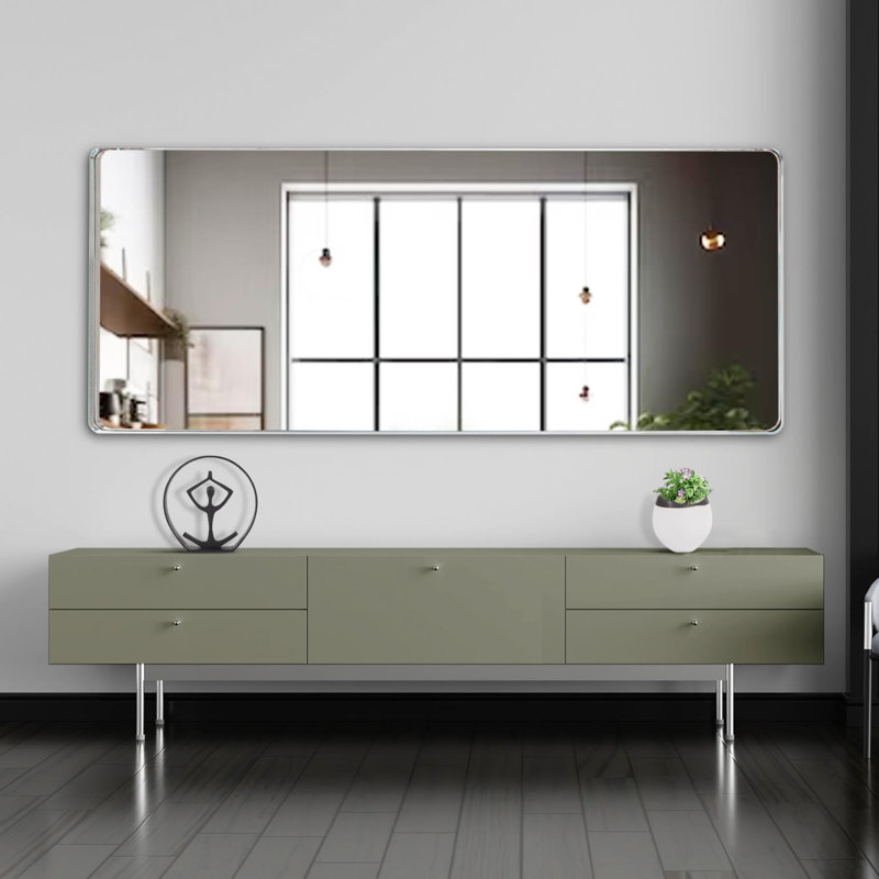 Miroir Steele, 72 po x 30 po , Poli