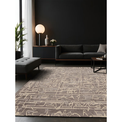 Tapis gris soyeux et moelleux
