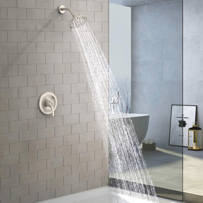 Pomme de douche murale à 6 jets avec soupape et bras inclus, joint réglable à 360 ° sur la tête, trous pour un entretien facile, robinet en plastique nickel brossé