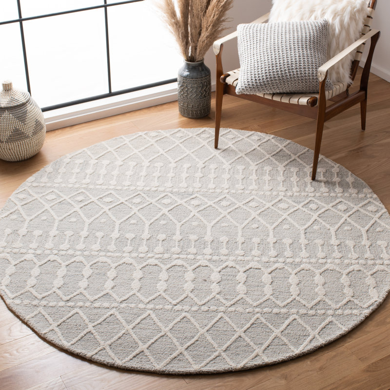 Leyla Hand Tufted Wool Southwestern Rug, Round 6'