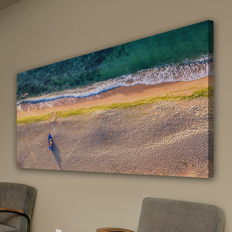 « one canoë », reproduction d’art sur toile tendue, H 22,5 po x l 45 po x P 1,5 po
