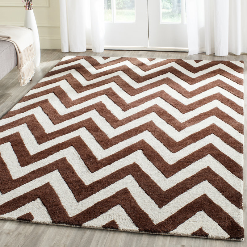 Nero Chevron Wool Hand Woven Area Rug, Rectangle 91 x 152cm