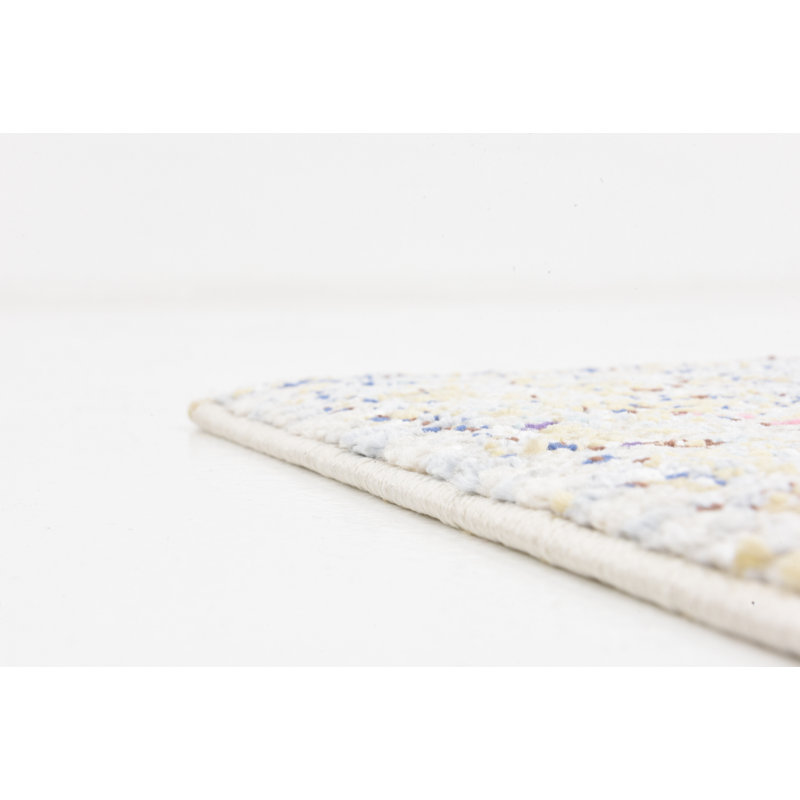 Mignonette Oriental Indoor Rug, Runner 2'2" x 6'9"