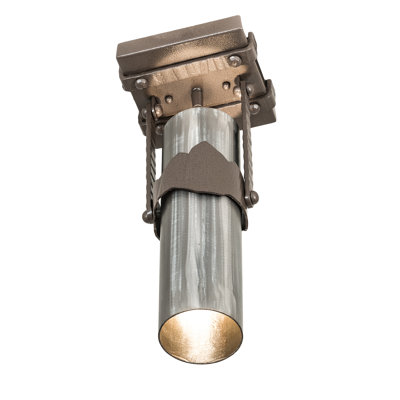 Plafonnier semi-encastré cylindrique 1 lumière 8,25 po