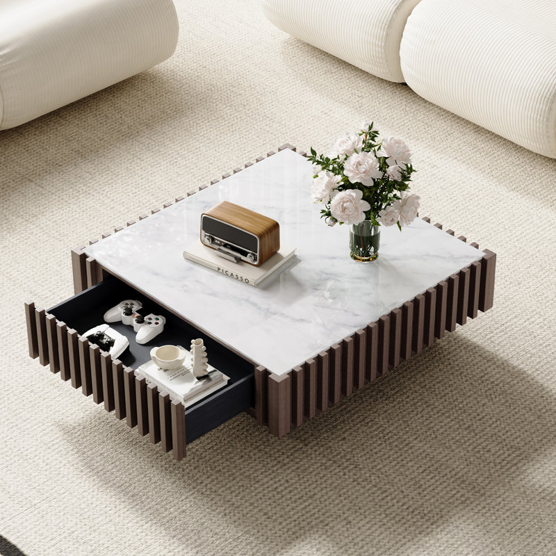 Table basse carrée