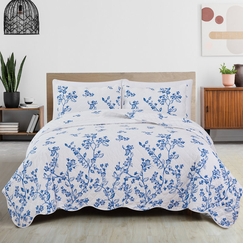 Blue Floral Twin Microfiber Reversible Quilt Set