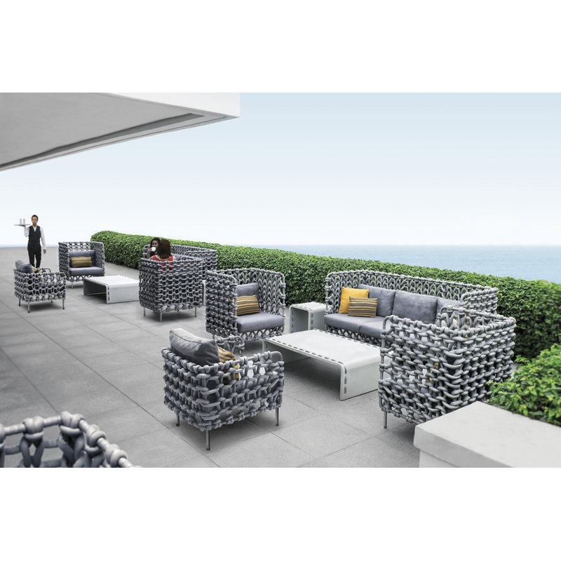 Cabaret Outdoor Lounge Chair