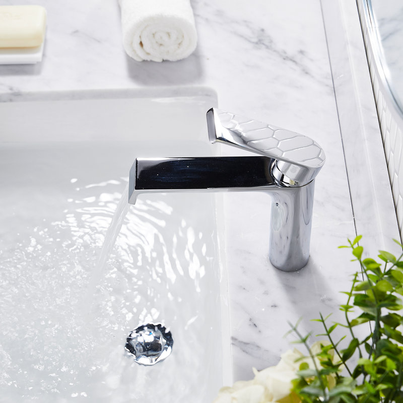 Robinet de salle de bain à un trou, Chrome