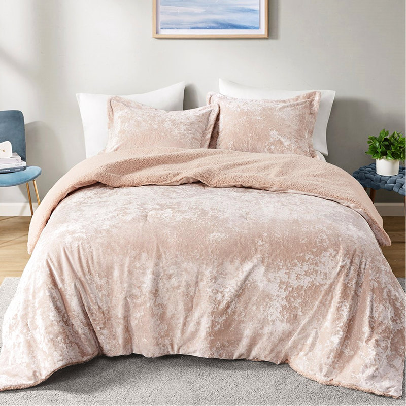 Édredon en velours froissé «Warm And Bedding King / King»