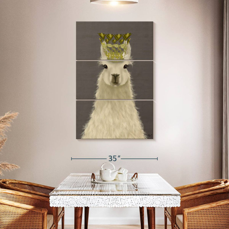 Brampt Llama Queen, 50" H x 32" W