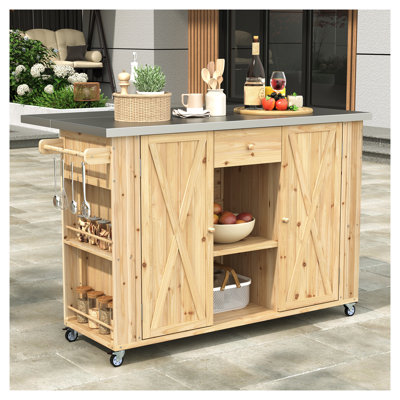 Îlot de cuisine extérieur en bois de sapin avec plateau en acier inoxydable - Rangement de cuisine portatif avec porte-serviettes et porte-épices, ouvre-bouteille intégré et roulettes verrouillables - Finition bois naturel