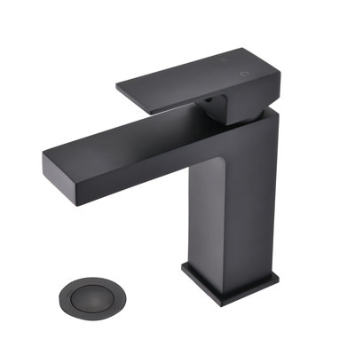 Single-handle Bathroom Faucet with Drain Assembly