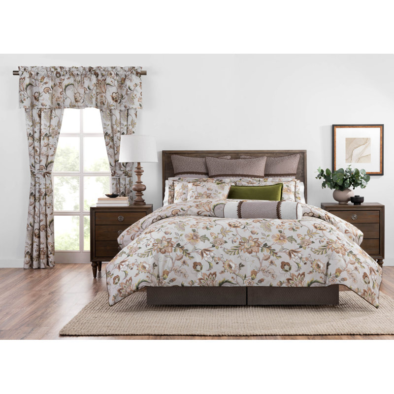 Esmeralda Floral Canvas Square Throw Pillow