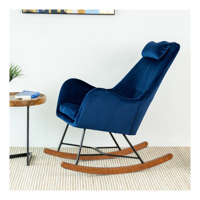 Chaise berçante en velours Chelsea
