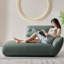 Chaise de luxe moderne et luxueuse-102427703