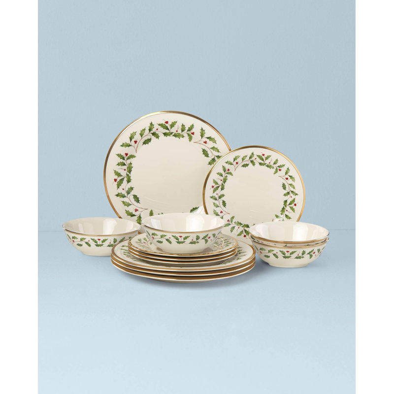 Holiday 12-Piece Plate & Bowl Set