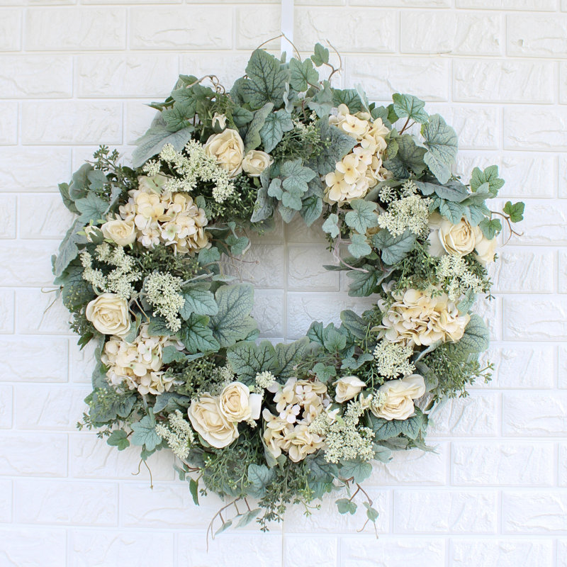 Couronne de fleurs, H 26 po x l 26 po x P 6 po