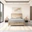 Grand lit naturel pour une ambiance de chambre à coucher tranquille avec tête de lit à panneau et mécanisme de glissière en métal