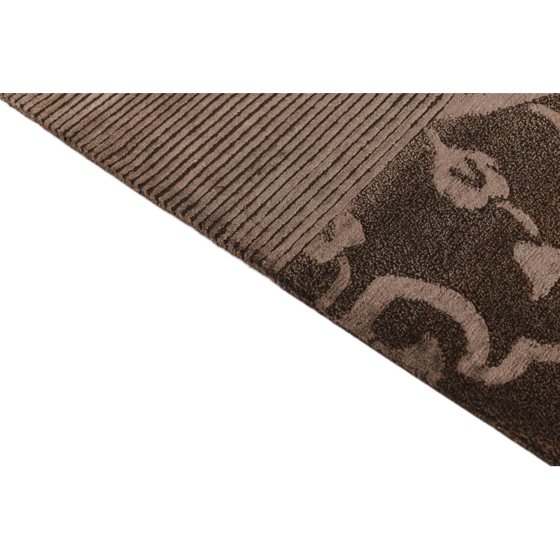 Tapis brun Howard