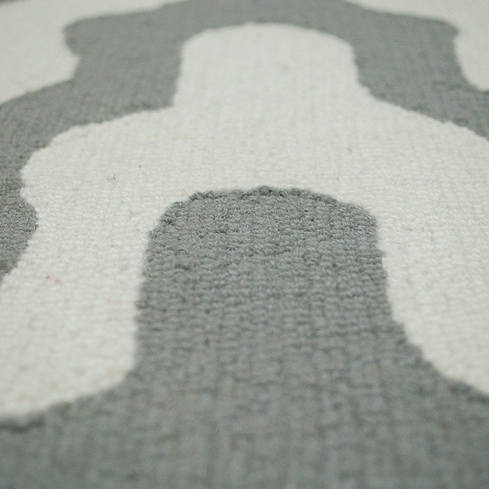Tapis gris en laine crocheté à la main Adrieana, 7 pi 6 po x 9 pi 6 po