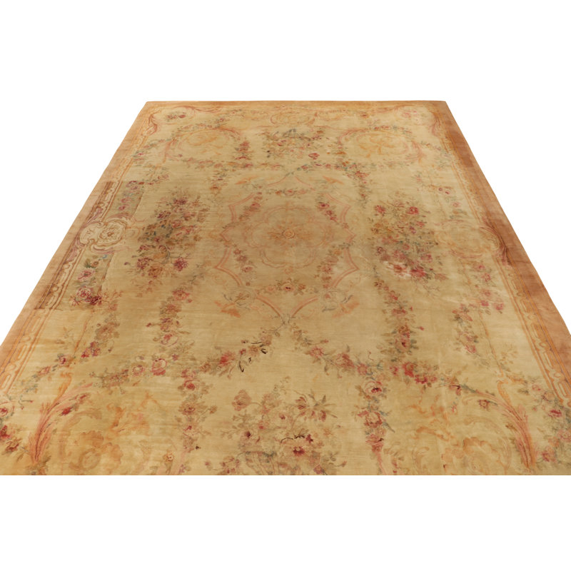 Hand Knotted Wool Floral Area Rug