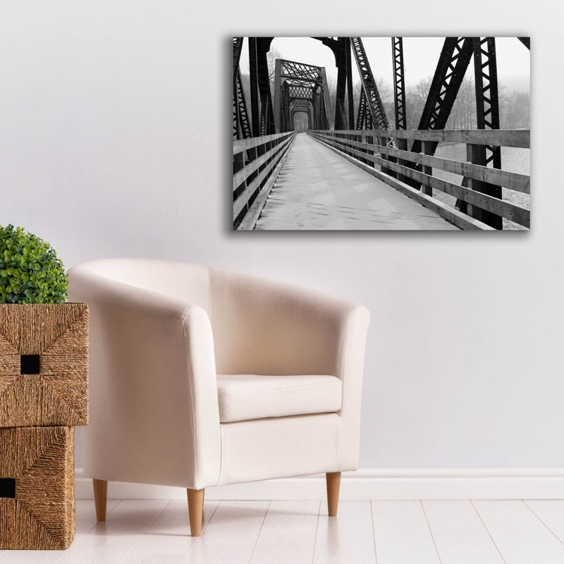 «Old Railroad Bridge» par Lori Deiter, art mural sur toile, H 26 po x l 40 po