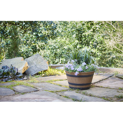 Jibril Barrel Planter