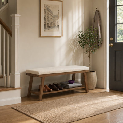 Banc en bois classique avec rangement pour chaussures