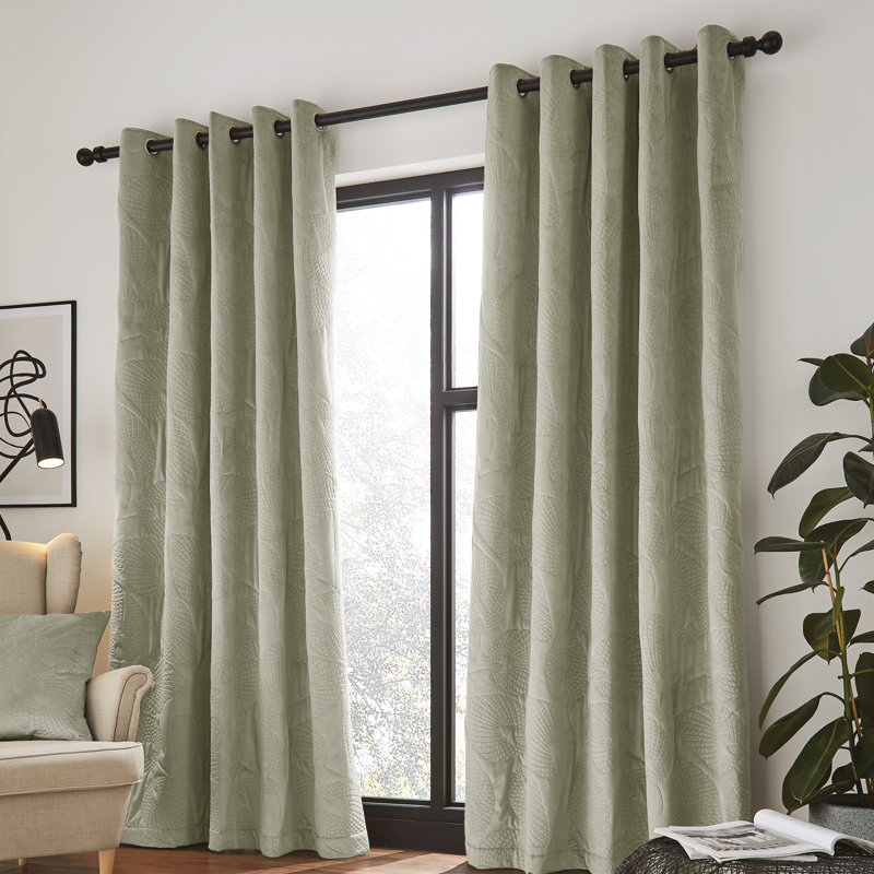 Catherine Lansfield Velvet Pinsonic Leaf Thermal Eyelet Curtains Two Panels, Width 229 x Drop 229 cm, Green