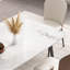 Table de salle à manger haut de gamme luxueuse-107744540