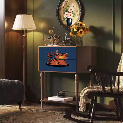 Élégante armoire de rangement avec cadre en bois de frêne