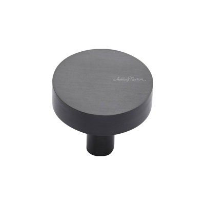 1 1/4" Diameter Round Knob