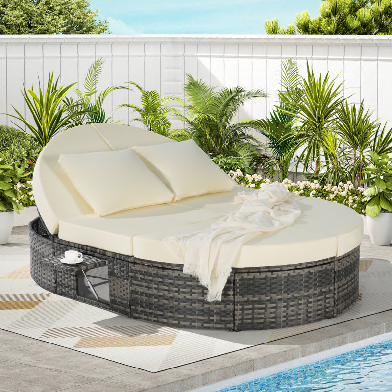 Outdoor Patio Round Daybed, Beige