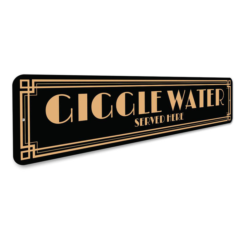 Enseigne en aluminium «Giggle Water Served Here», H 4 po x l 18 po x P 0,04 po