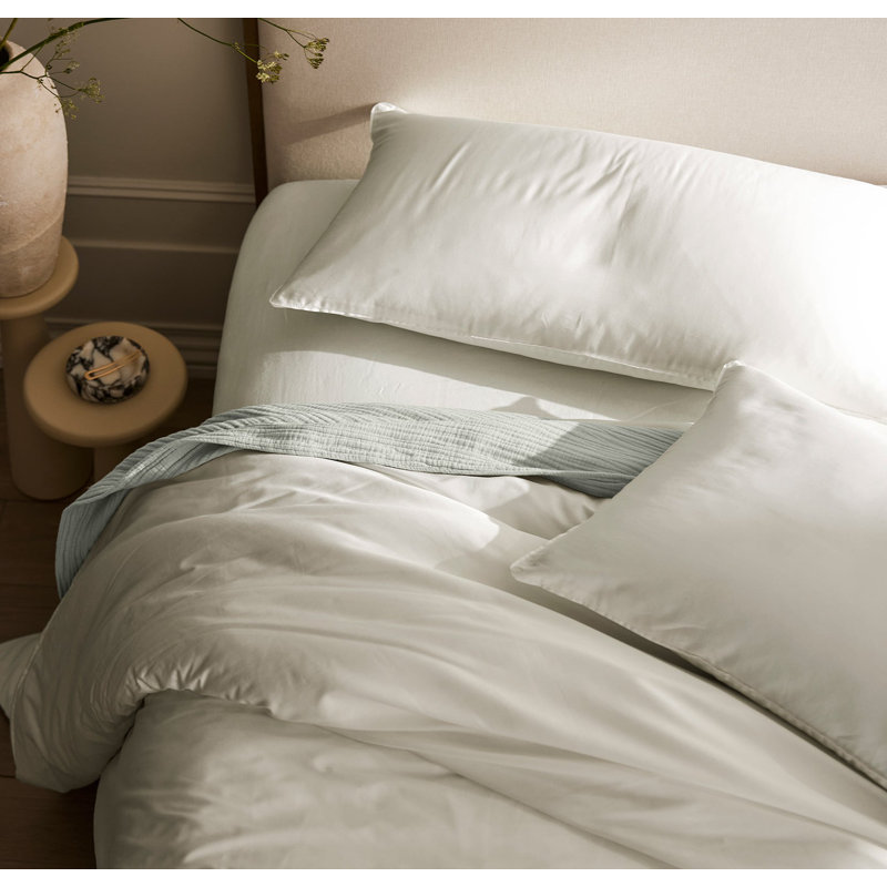 Signature Comforter Set, Full/Queen Comforter + 2 Standard Shams, White