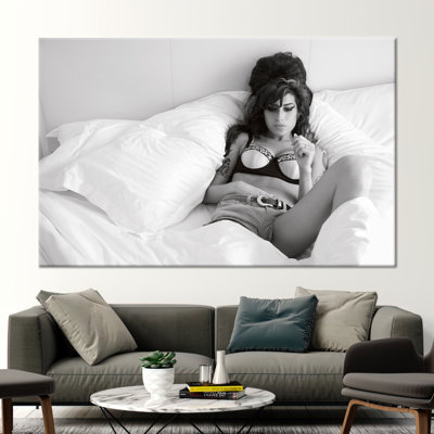 Amy Winehouse 3D Canvas Print - Unique Singer Art Gift for Music Lovers and Home Decor Enthusiasts