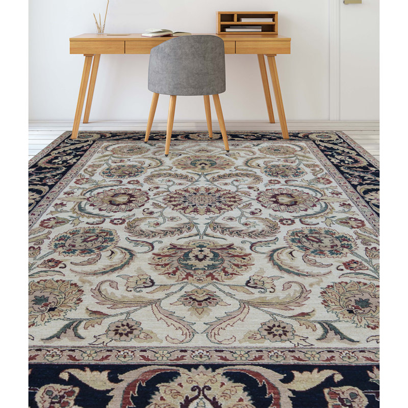 Sultanabad Wool Oriental Area Rug
