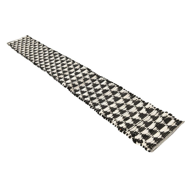 Tapis de couloir contemporain Egge couleur zèbre, Tapis de couloir 1 pi 2 po x 10 pi