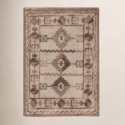 Vanna Hand-Knotted Oriental Wool Rug