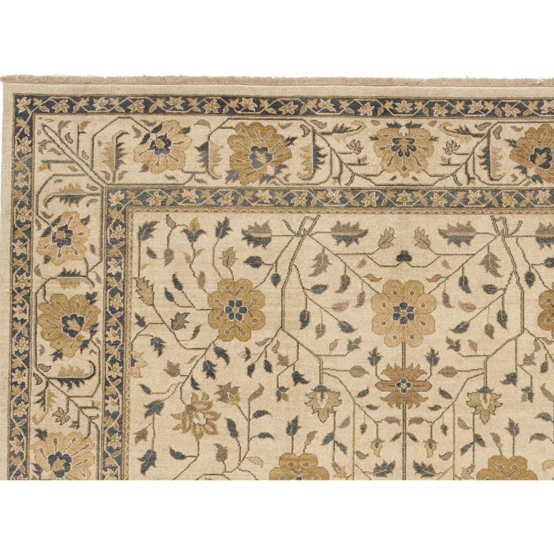 Wool Oriental Area Rug in Blue/Beige/Brown, Rectangle 4' x 6'