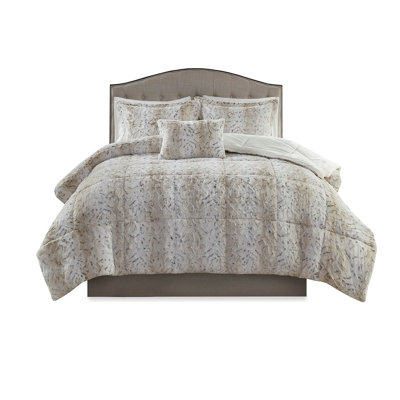 Soft Faux Fur Comforter For Full/Queen Bed - 4Pc With Comforter, 2 Shams, And Decorative Pillow, Warm Fill