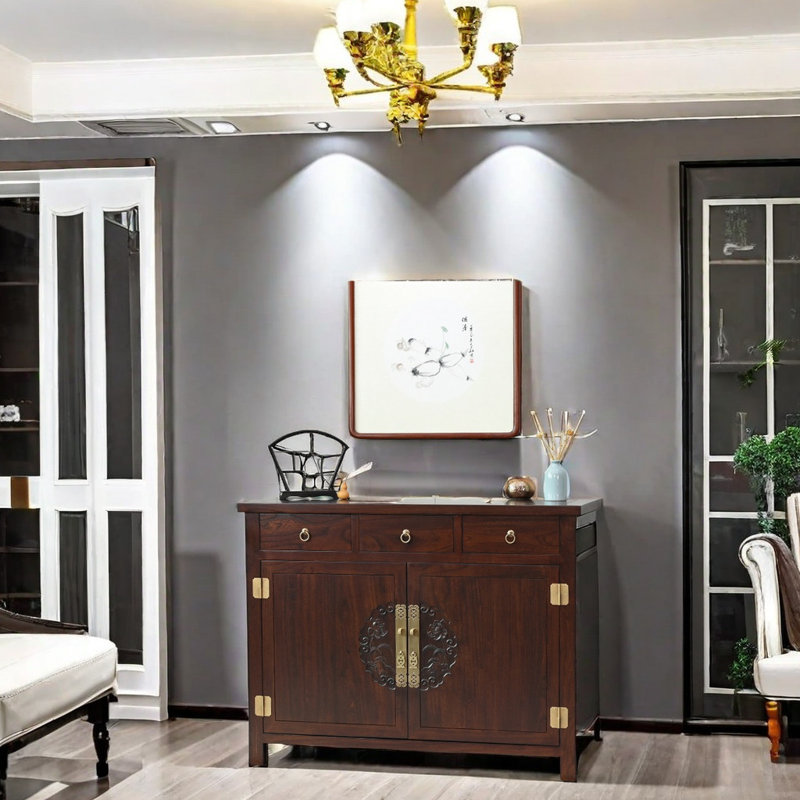 Buffet décoratif en bois massif