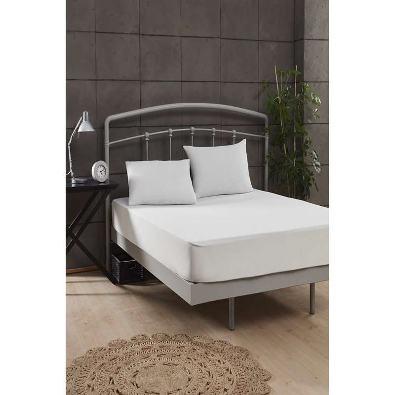 100% Cotton Fitted Sheet, 100 x 200 cm