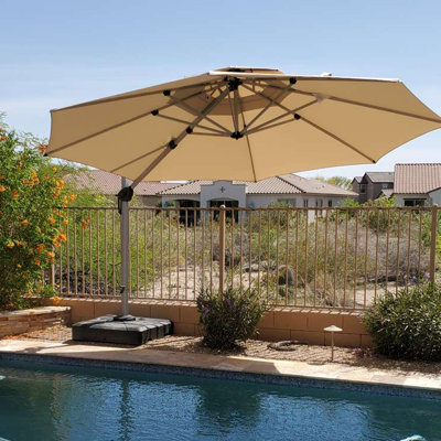 Leeven 3.65m Cantilever Parasol With Base
