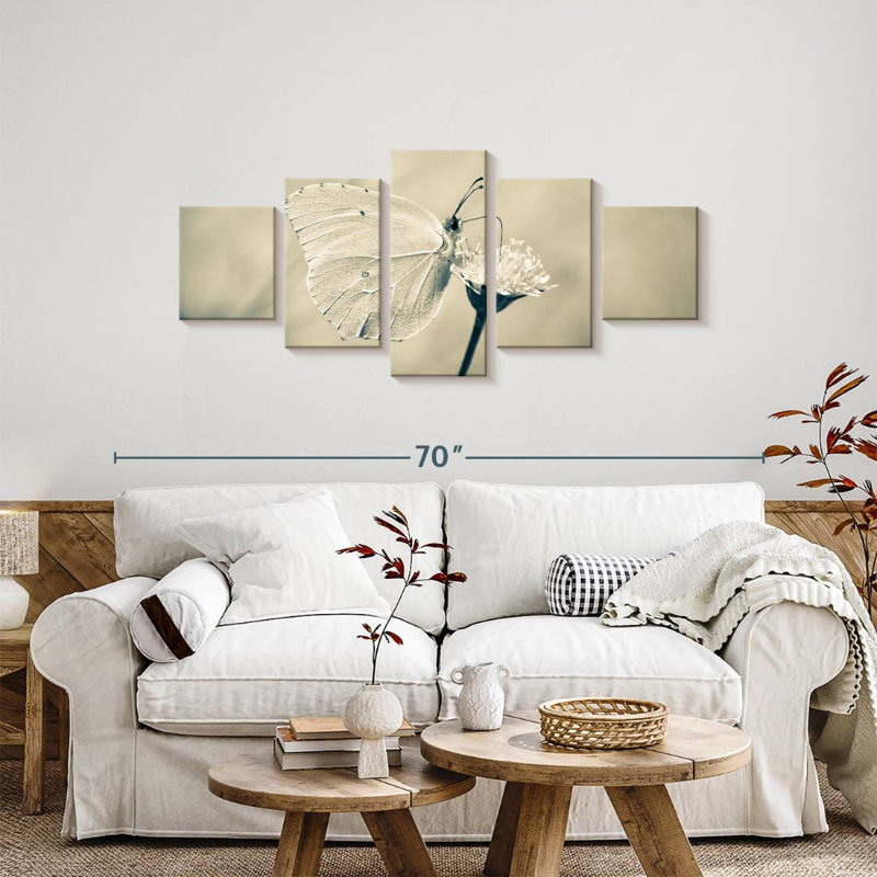 Papillon blanc et fleur, H 24 po x l 55 po